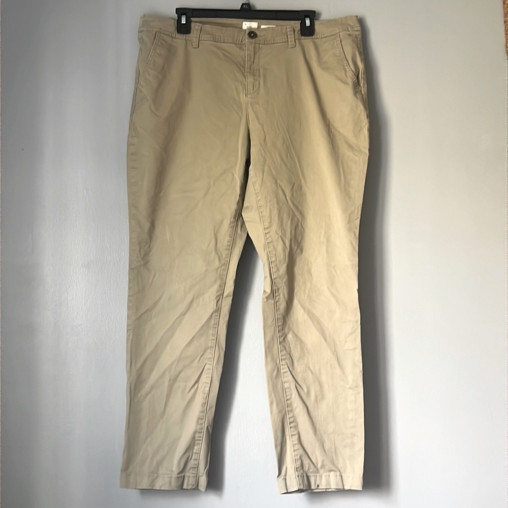 NWOT Khaki Work Pants Stretchy Straight Leg